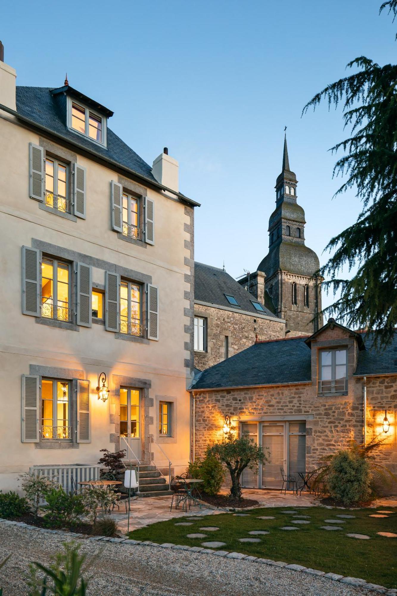 Clos Du Cedre - Chambres D'Hotes D'Exception, Luxury B&B A Dinan Extérieur photo