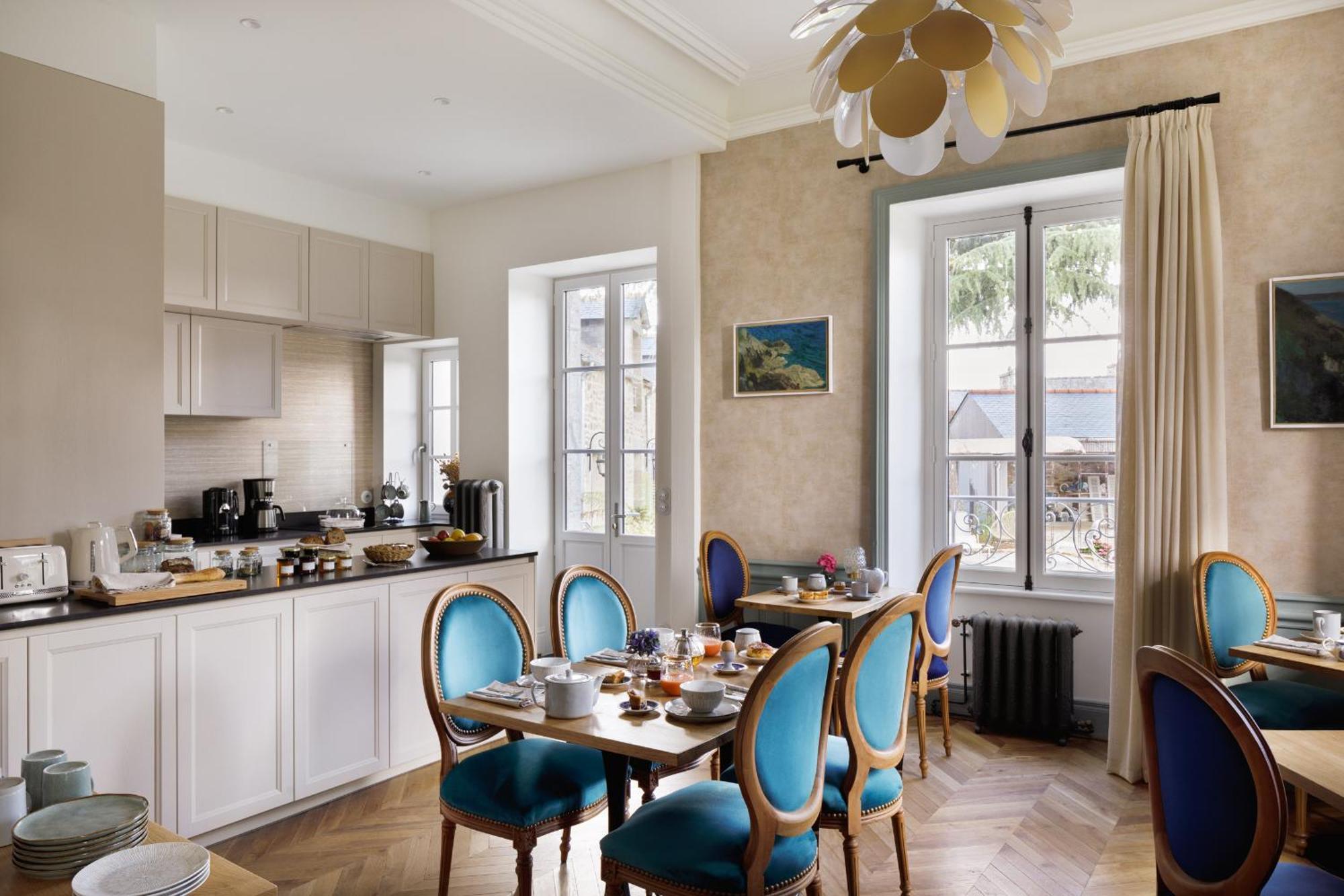 Clos Du Cedre - Chambres D'Hotes D'Exception, Luxury B&B A Dinan Extérieur photo